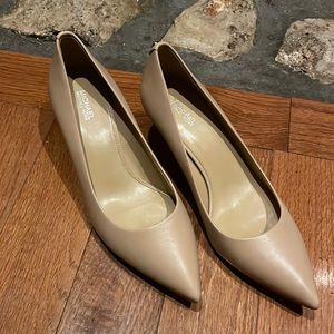 Michael Kors Pumps